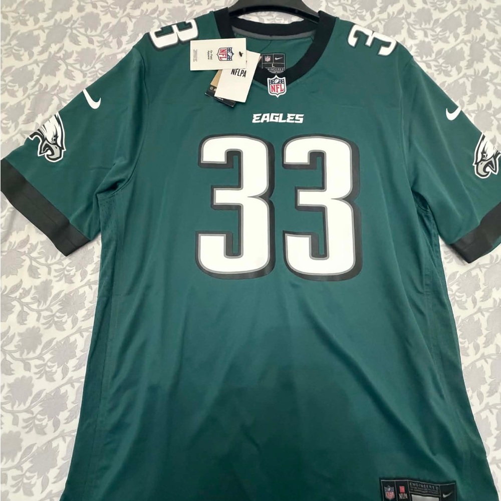 New with Tags 🏷️ Men's Philadelphia Eagles #33 Green NFL Jersey